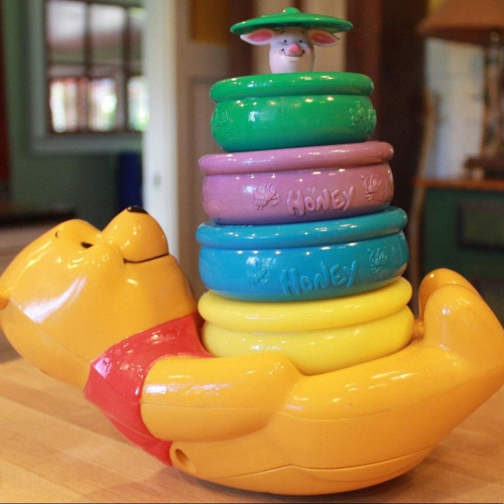Vintage Winnie the Pooh Poppin' Surprise Piglet Musical Talks Stacking Toy RARE